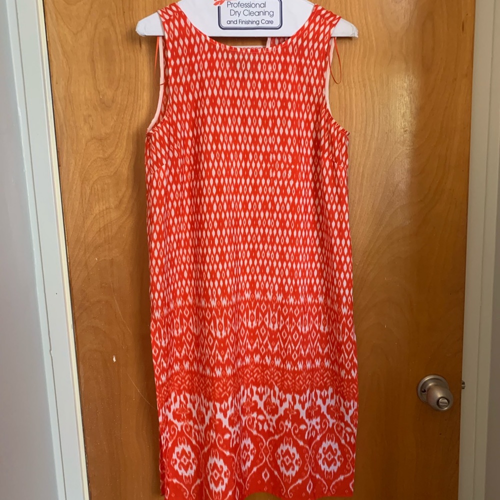 Vince Camuto Orange/White Pattern Below knee dress